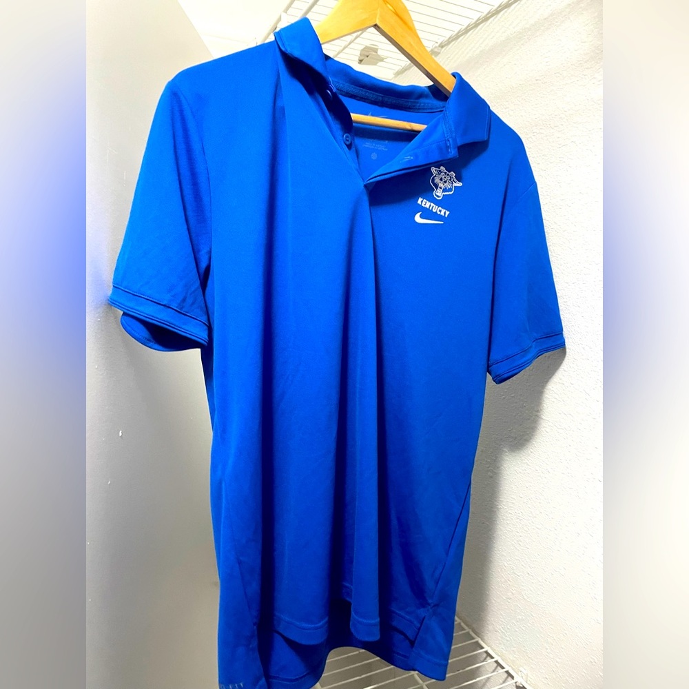 Mens UK Nike polo Medium